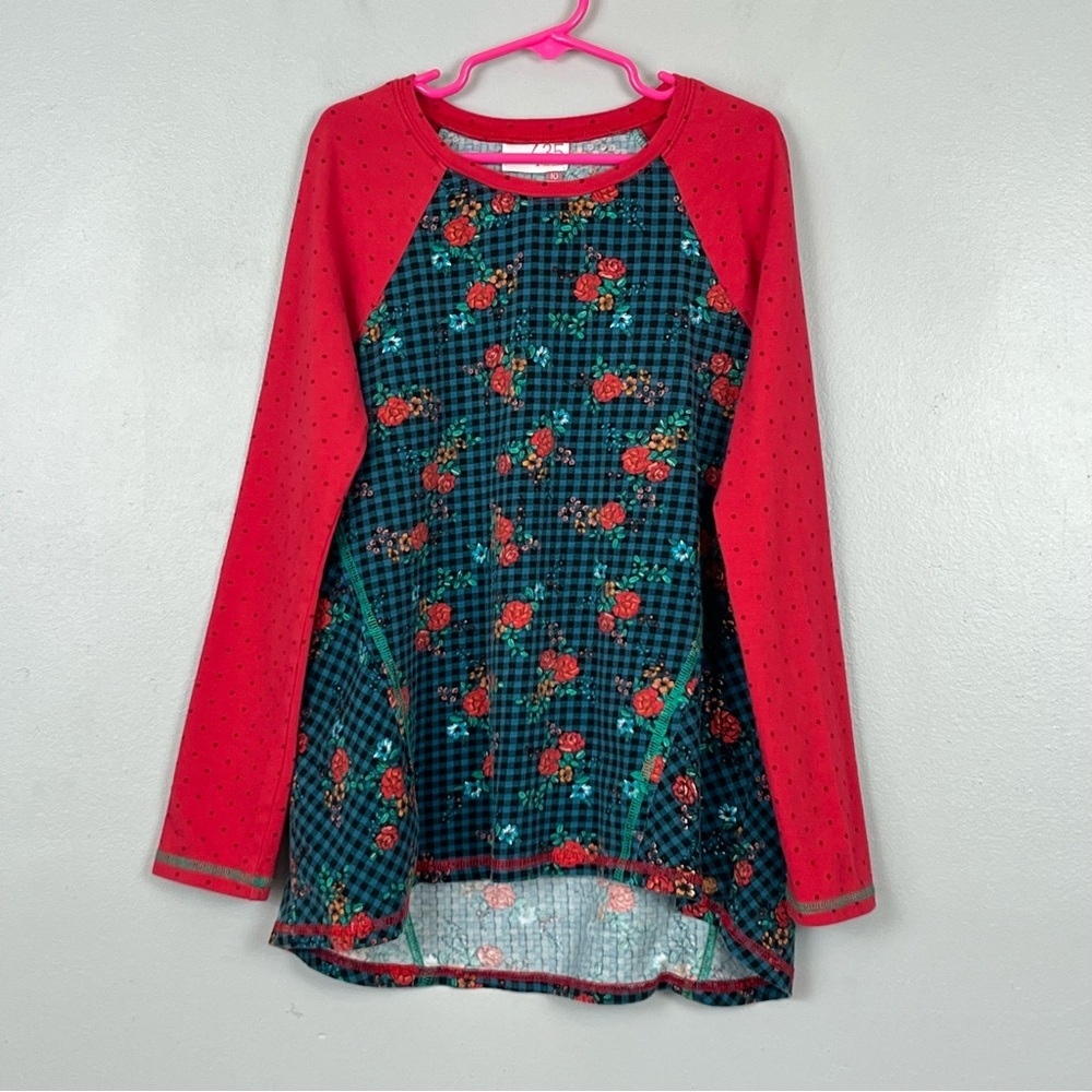 435 Matilda Jane girls Jingle Bell Rock long sleeve top, size 10.